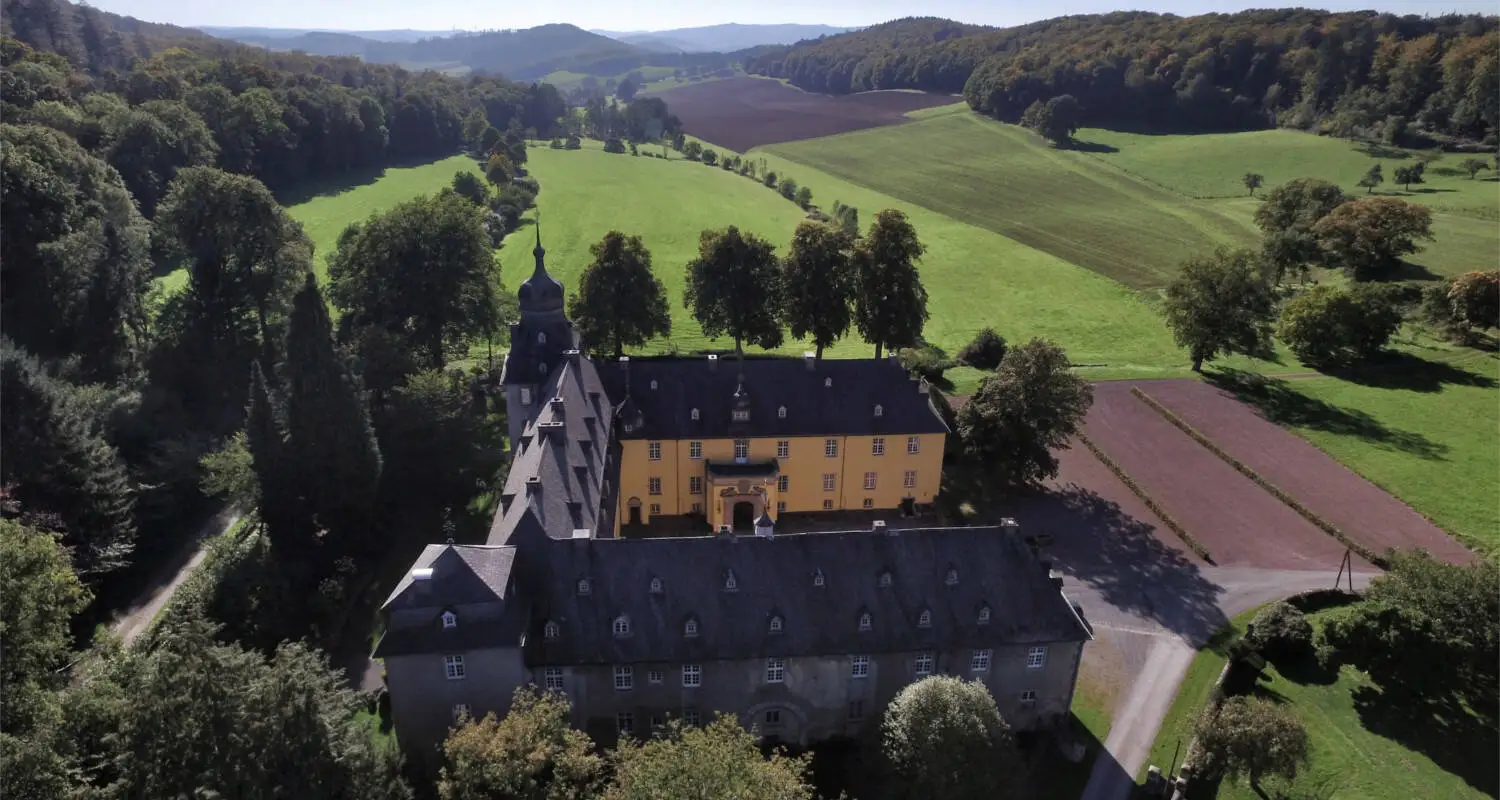 hotel seegarten schloss melschede